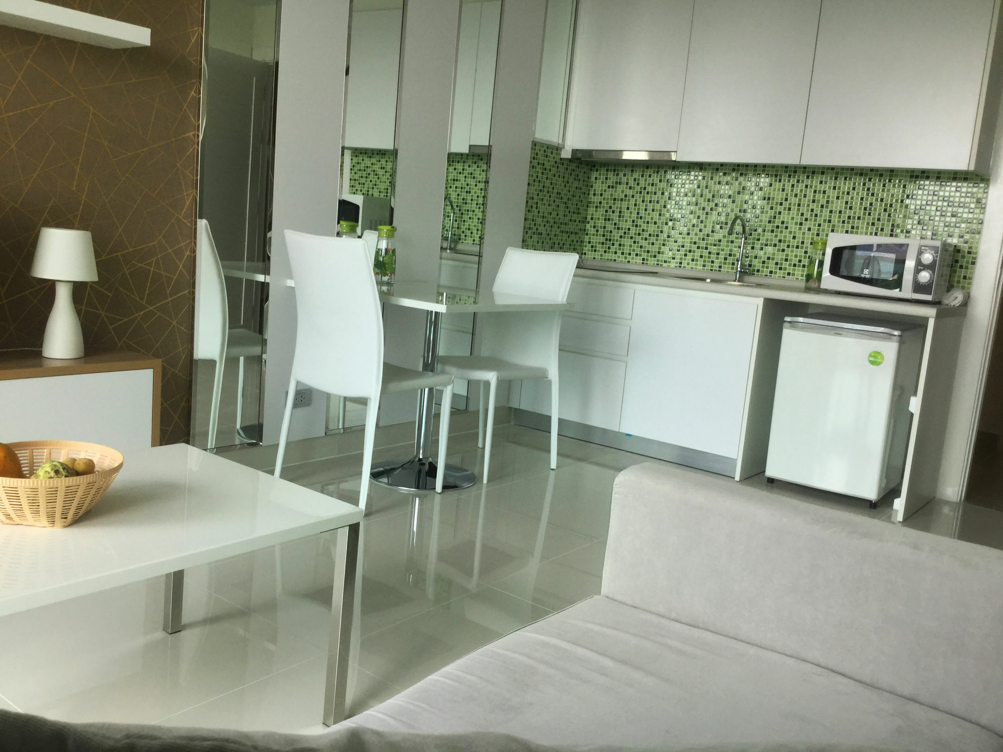 Amazon Residence By Pattaya Sunny Rentals Jomtien Beach Extérieur photo